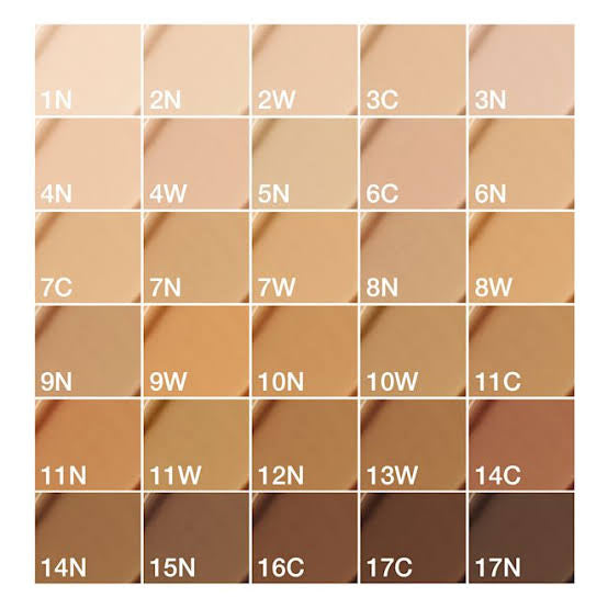 CHARLOTTE TILBURY - Beautiful Skin Medium Coverage Liquid Foundation I Neutral shade